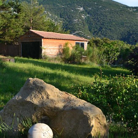 Gite "Bois-Mariage" Mollans-sur-Ouvèze Exteriör bild