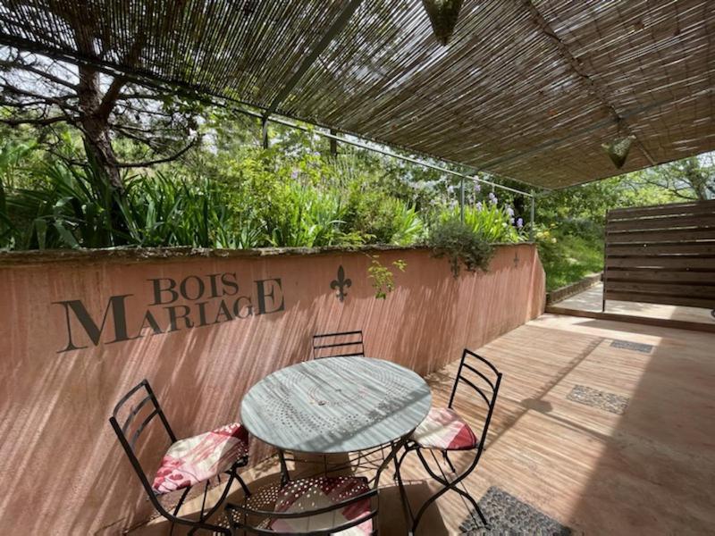 Gite "Bois-Mariage" Mollans-sur-Ouvèze Exteriör bild