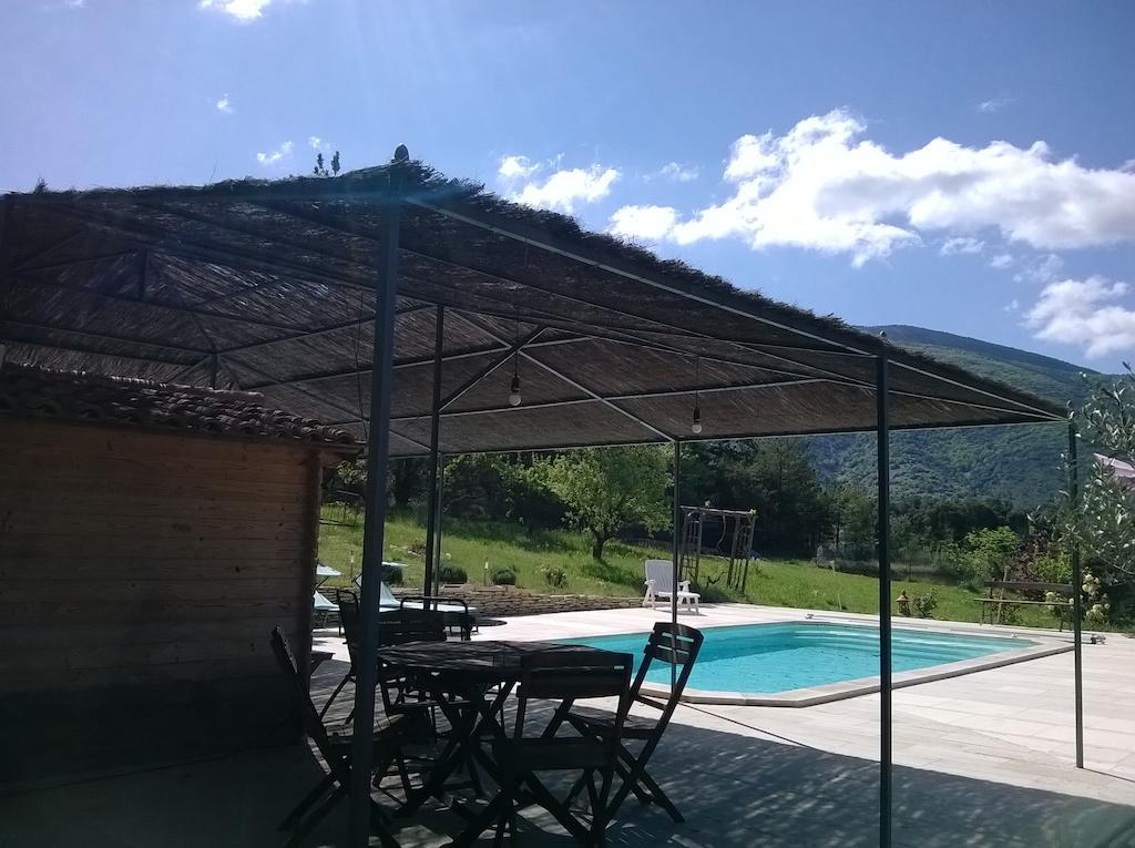 Gite "Bois-Mariage" Mollans-sur-Ouvèze Rum bild